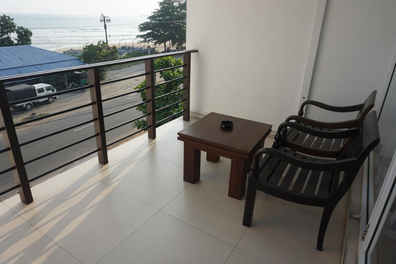 Hotel Twenty Two Binaweli Weligama Exterior foto