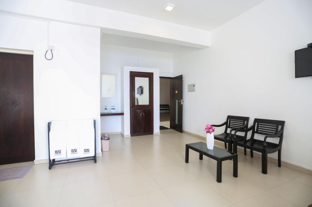 Hotel Twenty Two Binaweli Weligama Exterior foto
