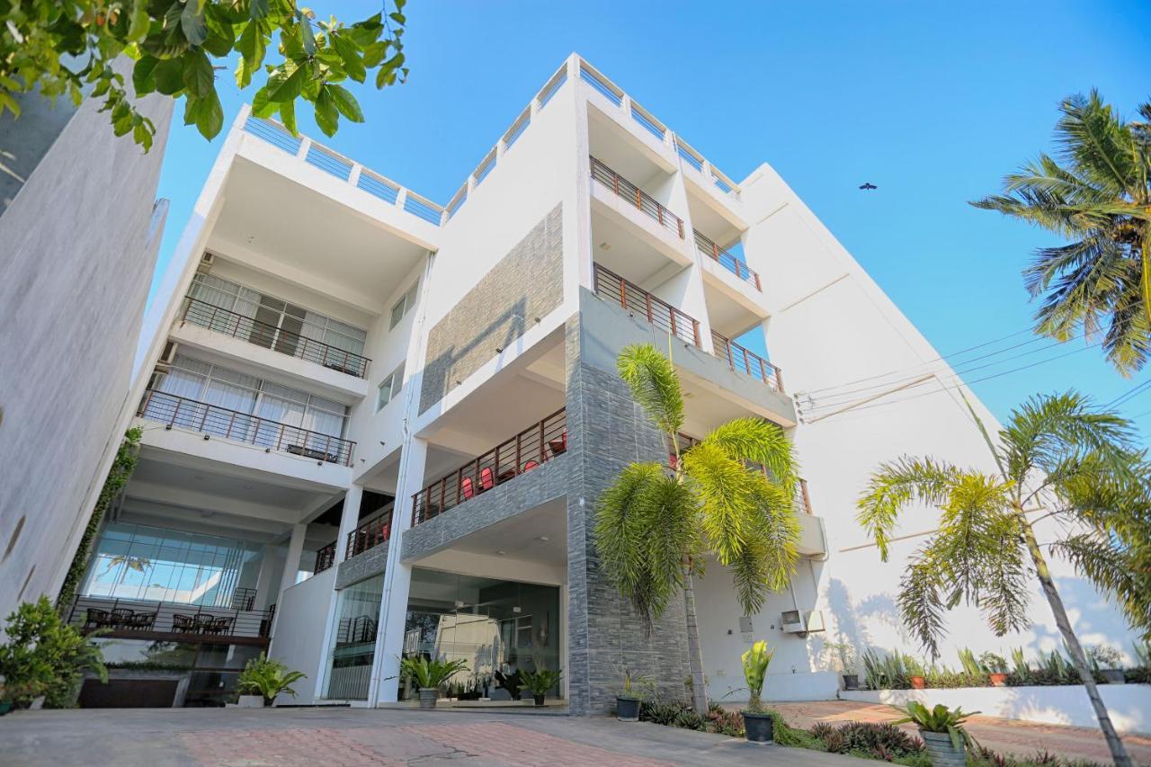 Hotel Twenty Two Binaweli Weligama Exterior foto